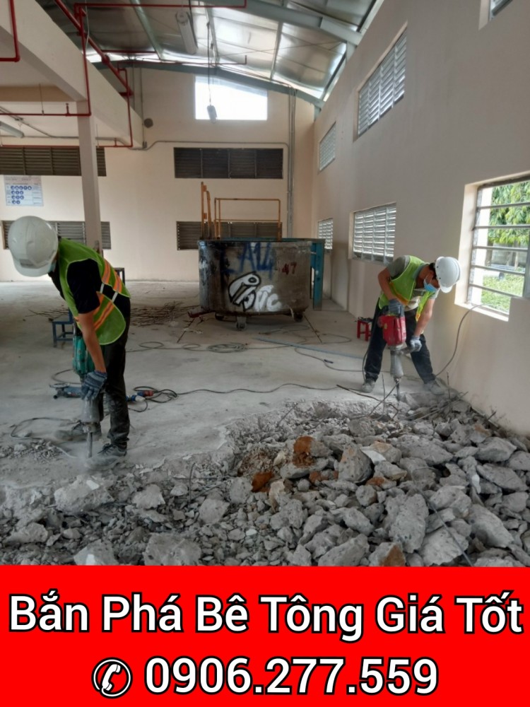 Ban Pha Be Tong Tai Bau Bang